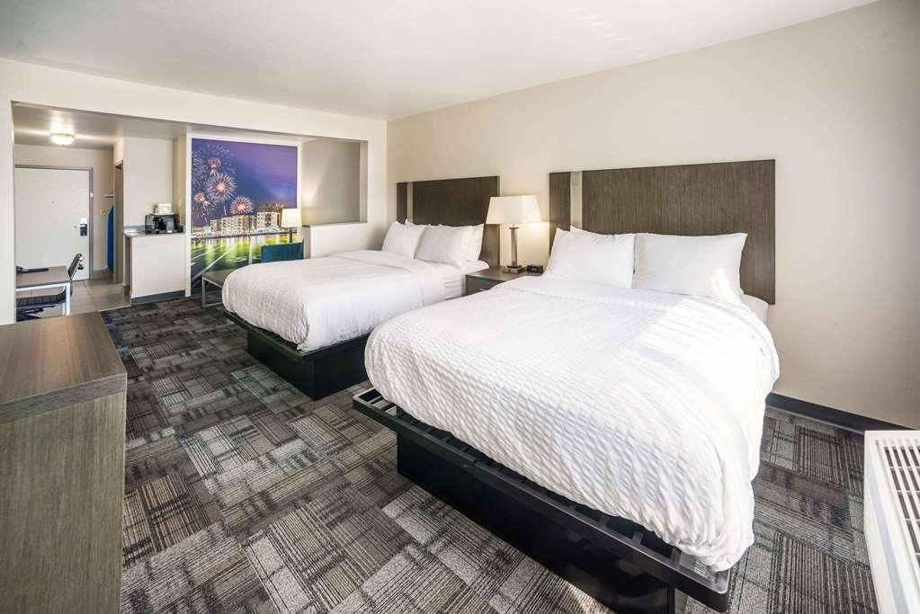 Americinn By Wyndham Green Bay Near Stadium الغرفة الصورة